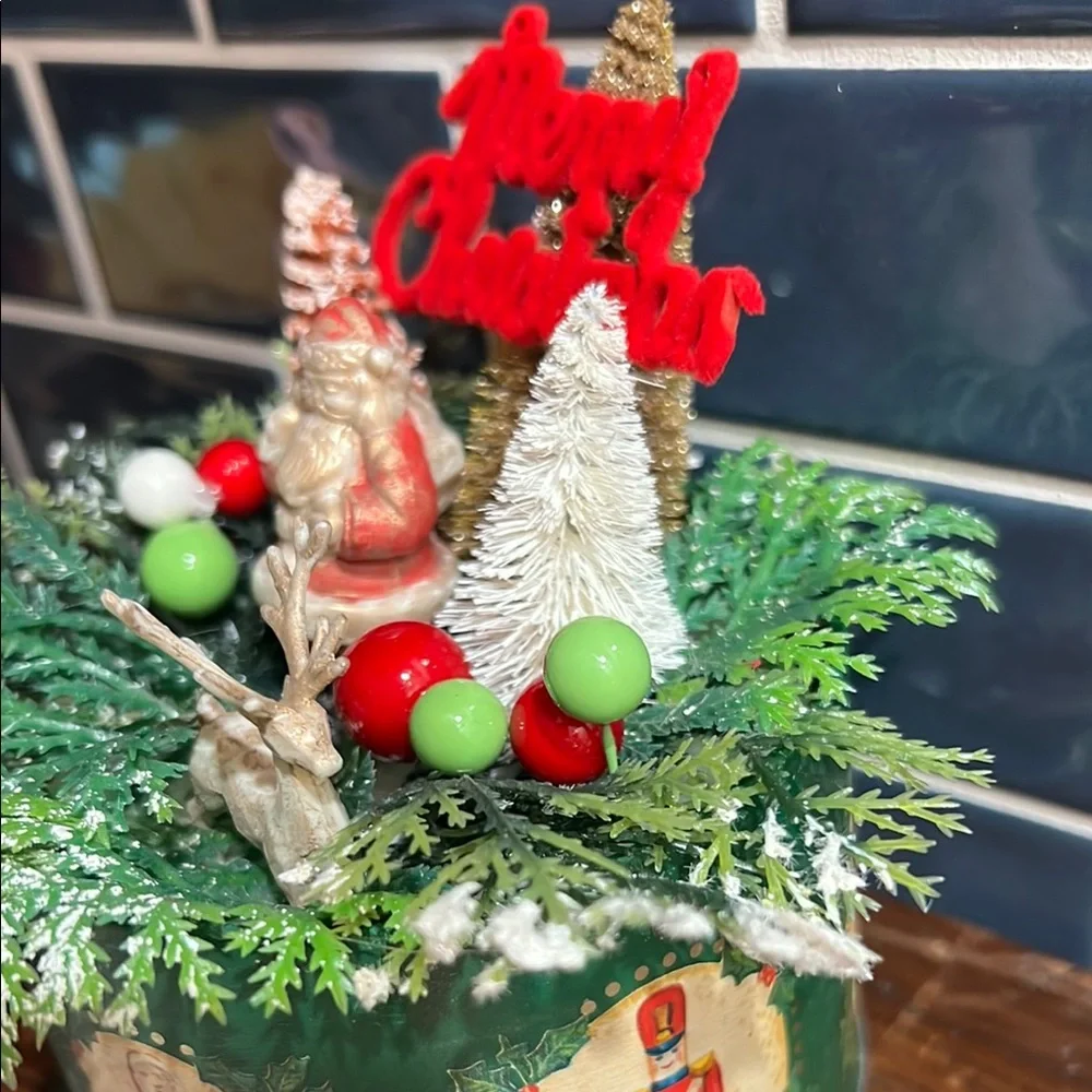 Festive vintage style Green Holiday Decoration with Santa and Merry Christmas